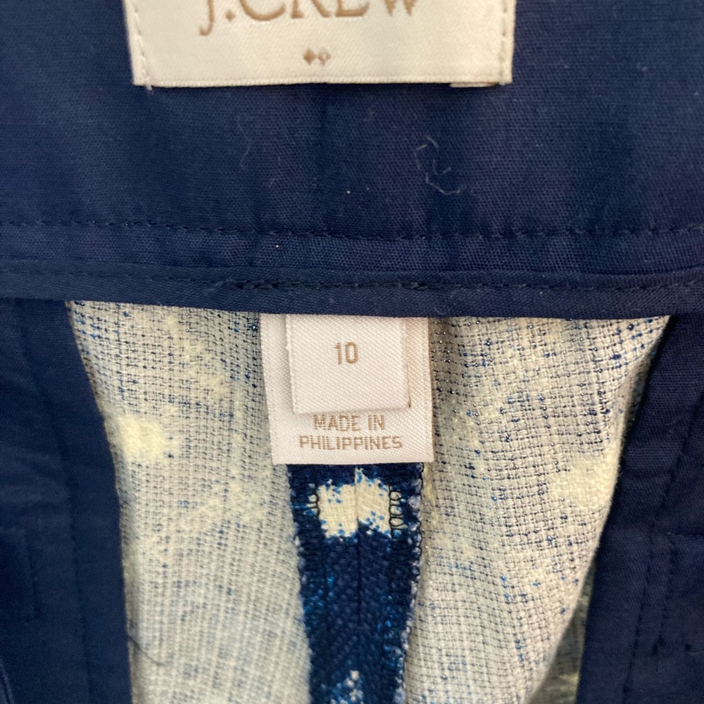 JCrew Short - Picture 4 of 4